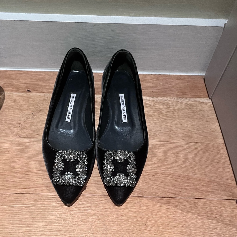 Manolo Blahnik Hangisi Flat